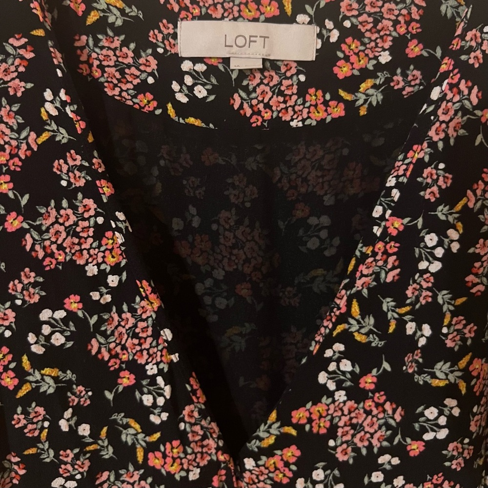 Loft floral wrap dress - Picture 4 of 4